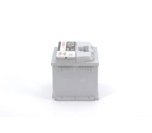 Bosch S5 001 52Ah 520A 207x175x175 -+